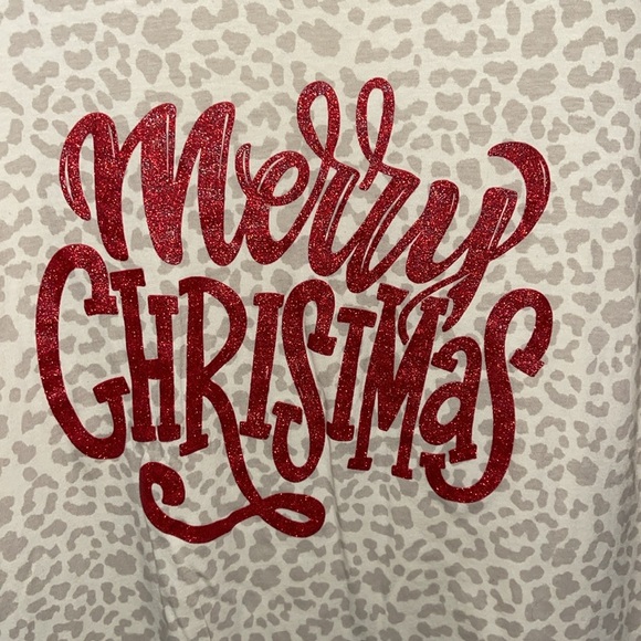 Cheetah Christmas Shirt - Picture 2 of 3